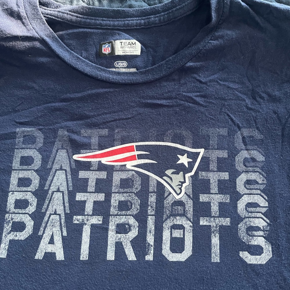 NFL Team Apparel Women's Navy Shirt